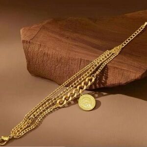 Elegant Gold Chain  stainless steel Bracelet